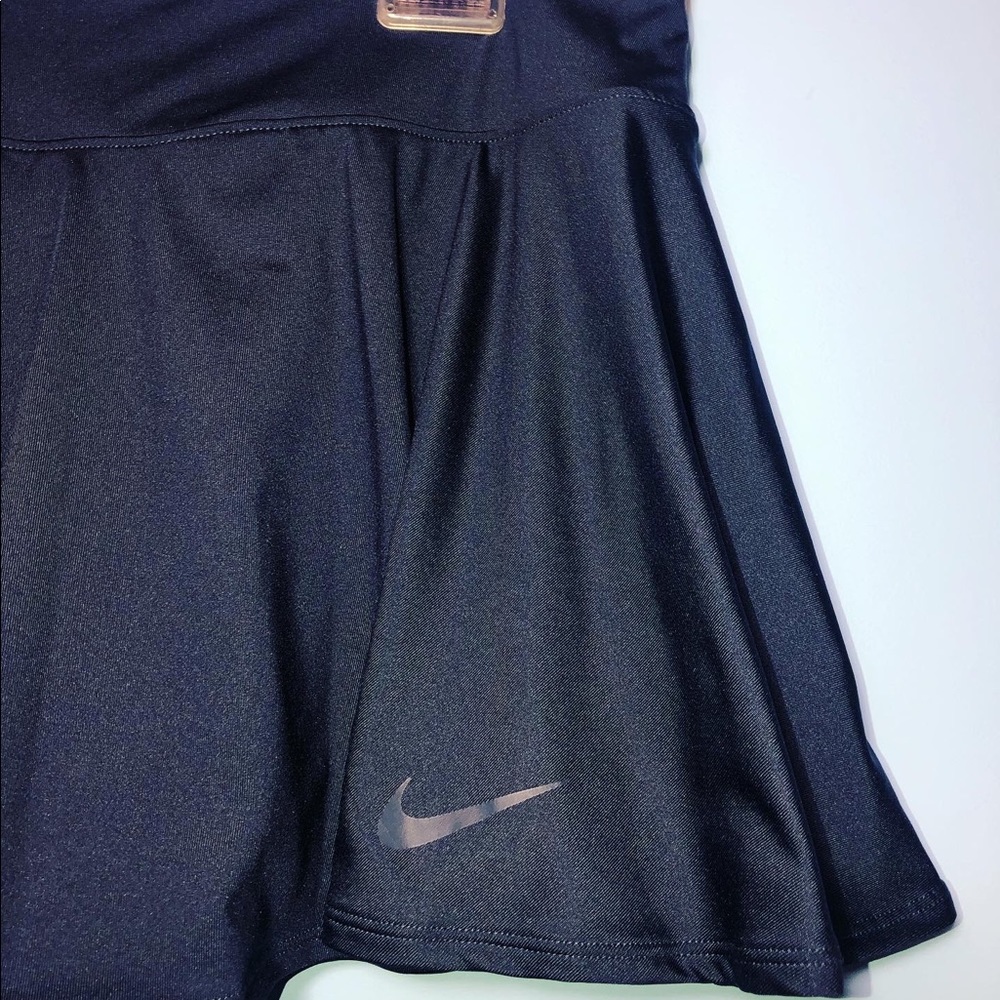 NIKE DRI FIT TENNIS SKIRT